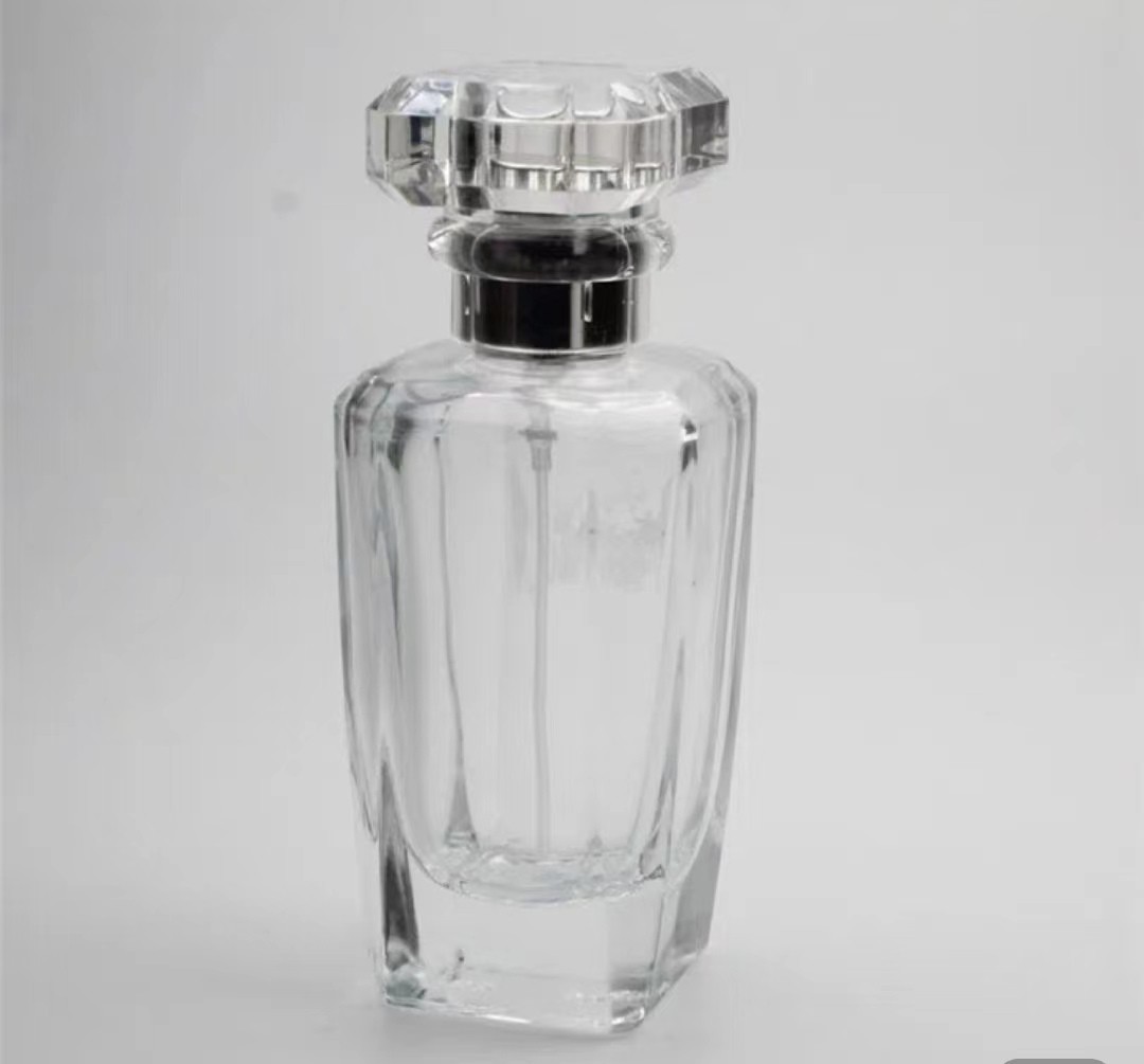 למה להשתמש בשרף Surlyn עבור כובעי בושם?